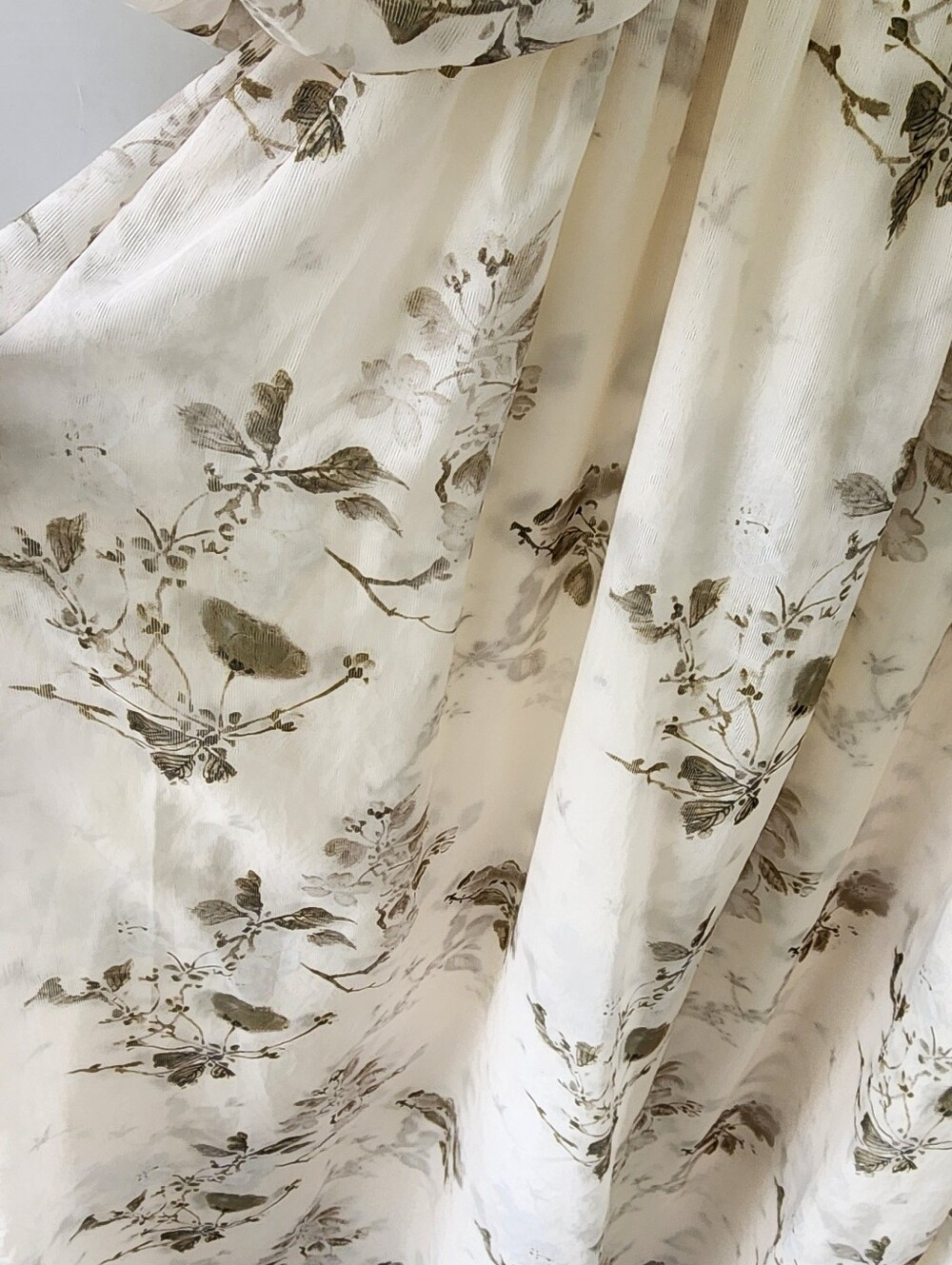 One Loved Babe Ivory Floral Puff-Sleeve Maxi Dress - Picture 8 of 15